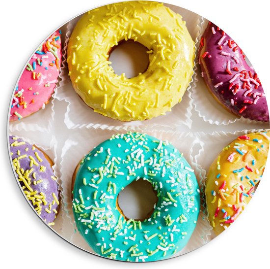 PVC Schuimplaat Muurcirkel - Zes Gekleurde Feestdonuts met Discospikkels - 40x40 cm Foto op Muurcirkel (met ophangsysteem)