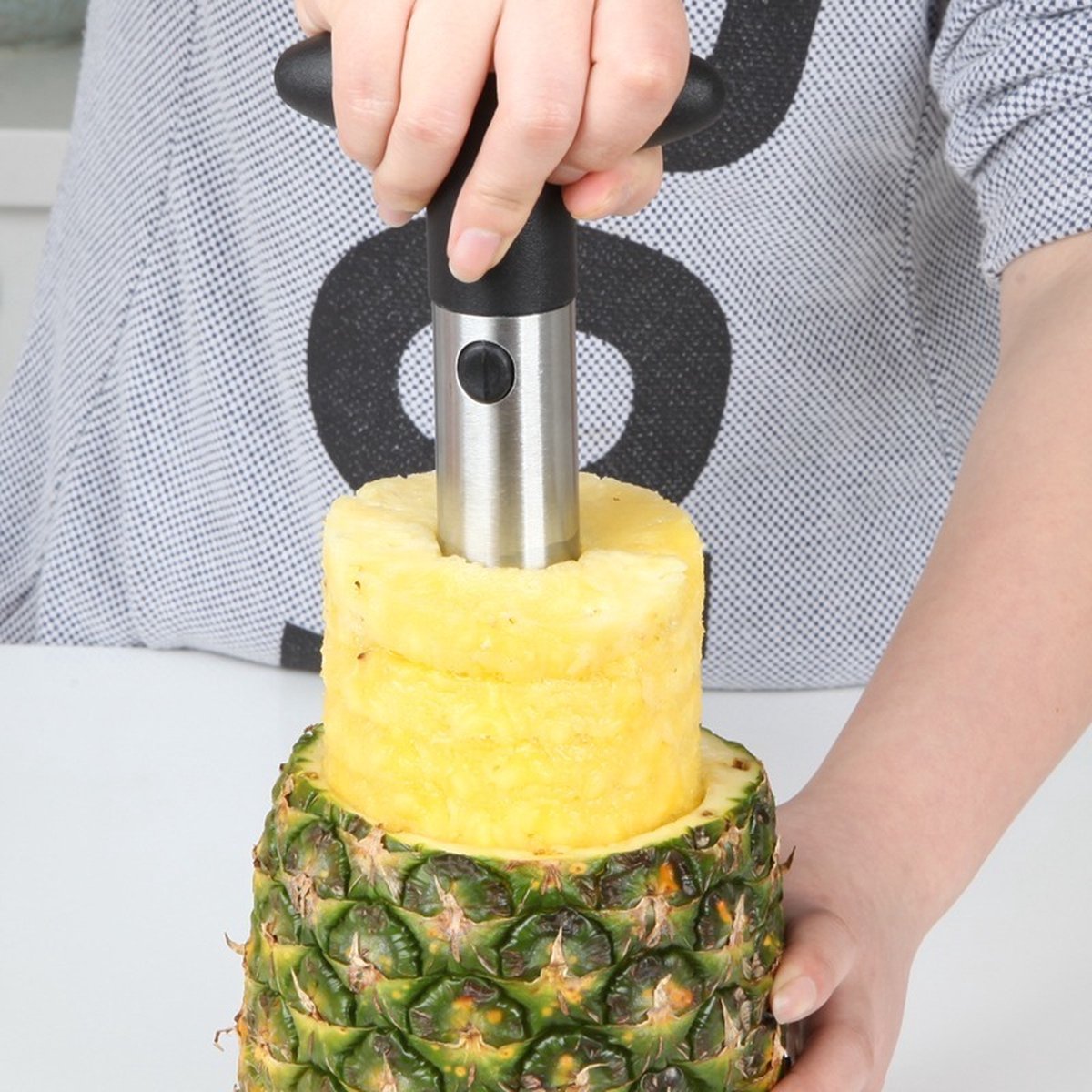 Éplucheur d'ananas en acier inoxydable avec lame tranchante pour la maison  et la cuisine