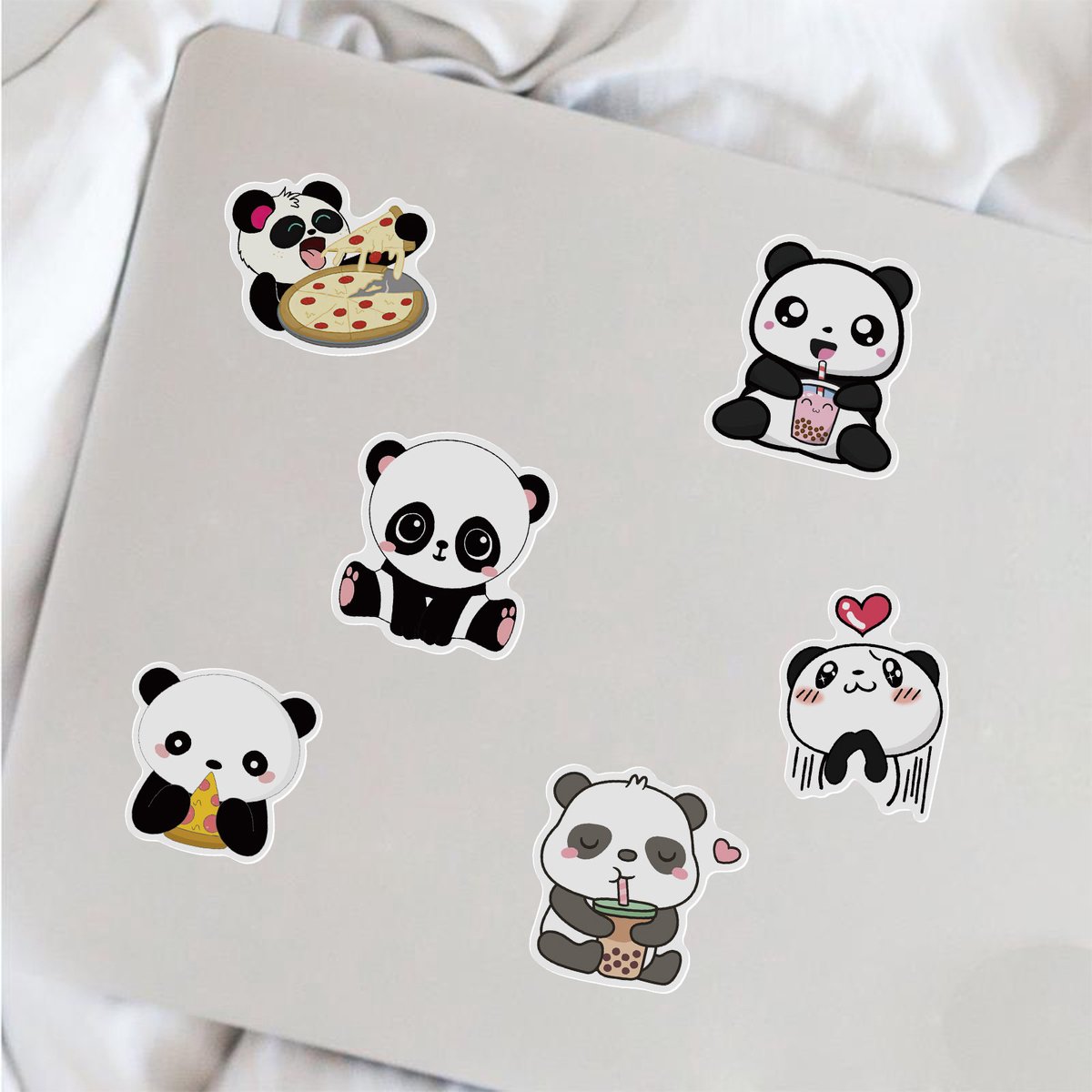 Panda Stickers 50 Stuks | Grappige Dieren Stickers | Lieve Panda Beer | Humoristische Laptop Stickers | Leuke Stickers voor Kinderen en Volwassenen | Stickervellen | Plakstickers | Koffer en Reis Stickers | Stickers voor Bullet Journal en Planner — afbeelding 6