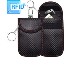 foto van Rfid auto keyless beschermhoes autosleutel - Zwart - Carbon - 2 stuks - anti diefstal - keyless entry - anti diefstal - met haak - autosleuteltasje - sleuteltasje - veiligheid - car security - antidiefstal - anti skim - etui - antiskim - blocker