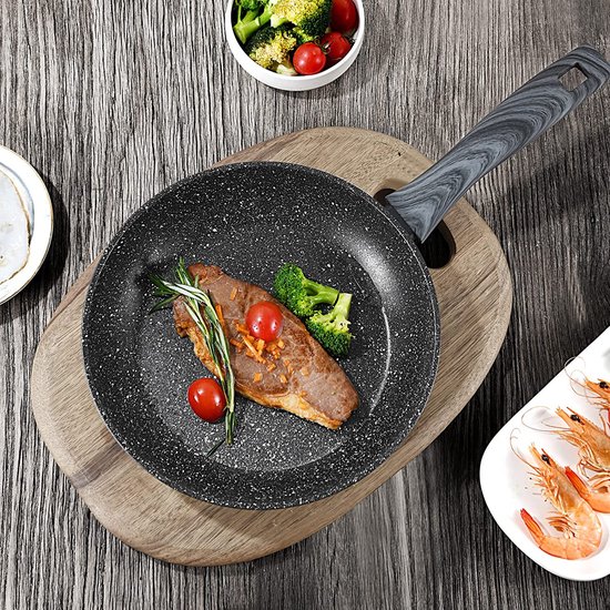 Inductie koekenpan 24 cm kopen? | Aanbieding online Inductie koekenpan 24 cm kopen? | Aanbieding online