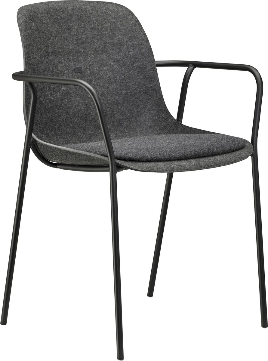 Felt Fine - PET Stoel Antraciet - Zwart Frame - 100% recycle plastic en staal - Zitting Zwart - Met Armleggers (Fair Furniture Group – Nederlands Familiebedrijf)