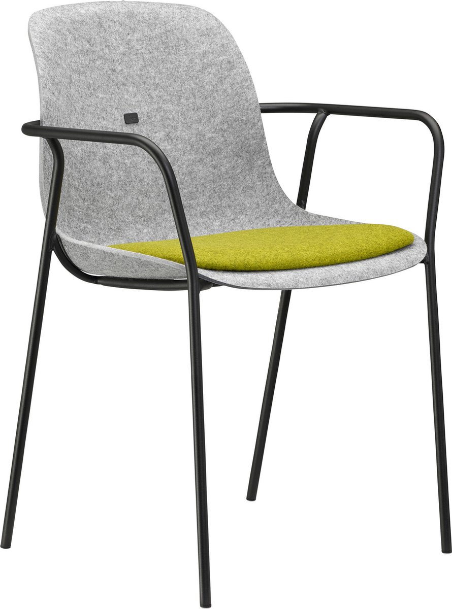 Felt Fine - PET Stoel Lichtgrijs - Zwart Frame - 100% recycle plastic en staal - Zitting Groen - Met Armleggers (Fair Furniture Group – Nederlands Familiebedrijf)