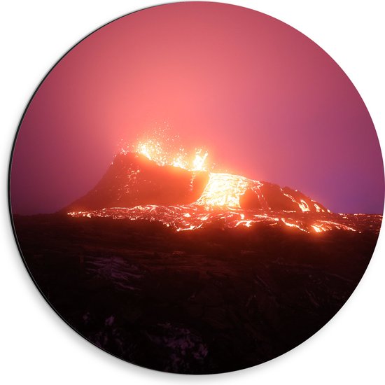 Dibond Muurcirkel - Vulkaan - Vuur - Heet - Lava - Kleuren - 30x30 cm Foto op Aluminium Muurcirkel (met ophangsysteem)