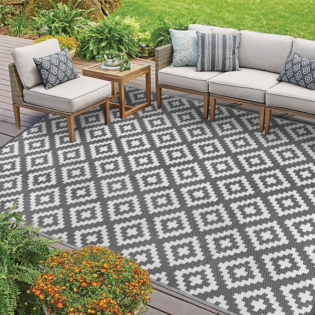 Outsunny Outdoor-tapijt Omkeerbaar Weerbestendig Outdoortapijt Met Bladerenpatroon 152 X 243 Cm Donkergroen~24e34ng81lg01