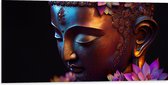 Dibond - Religieuze Boeddha met Roze Lelie Bloemen - 100x50 cm Foto op Aluminium (Met Ophangsysteem)