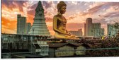 Dibond - Gouden Boeddha voor Wat Paknam Phasi Charoen in Bangkok, Thailand - 100x50 cm Foto op Aluminium (Met Ophangsysteem)