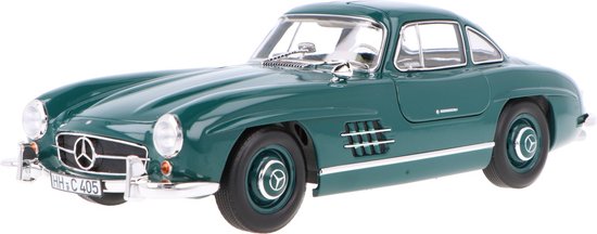 Norev 1954 300 SL Green 1/18 Diecast Model Car 183851