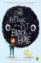 The Care and Feeding of a Pet Black Hole 182 JEUNESSE