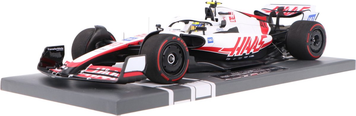 Haas F1 Team VF-22 #47 Bahrain GP 2022 - 1:18 - Minichamps