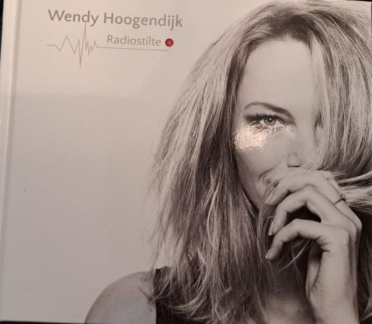 Wendy Hoogendijk - Radiostilte