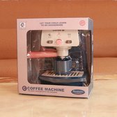 Kinderspeelhuis simulatie keuken elektrische waterafvoer koffiezetapparaat verlichting en geluidseffecten