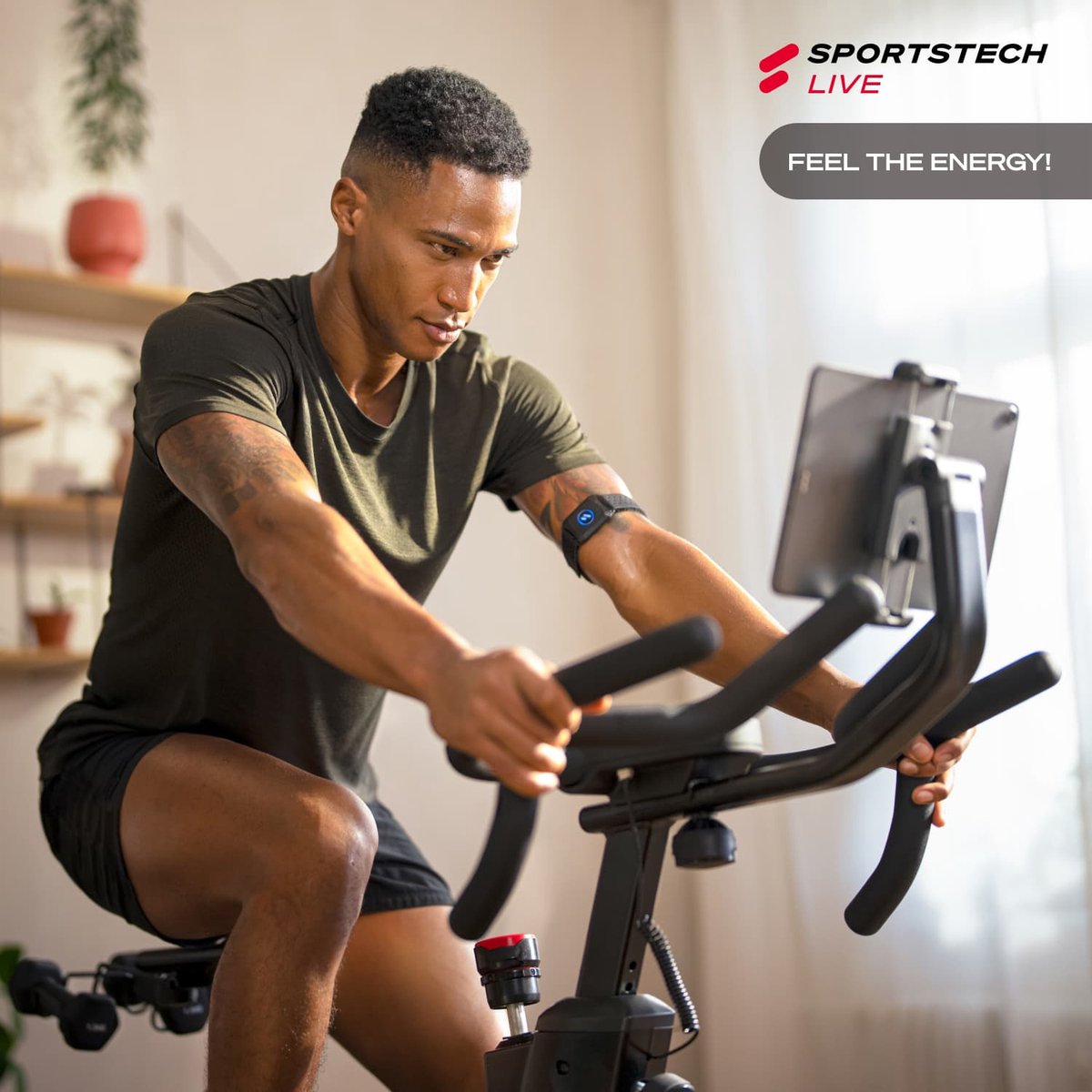 Sportstech sBike Lite Velo d interieur Smart avec LED application avec. bol