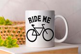 Tasse Ride -moi - moto - Ride - vélo - j'aime la Motorcycle - Motorcycle- j'aime le vélo - sport - vélo - Life et Motorcycle - Addict de vélo - équitation.