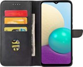 Smartphonica Samsung Galaxy A02 kunstleren hoesje met lipje en pashouders - Zwart / Kunstleer / Book Case geschikt voor Samsung Galaxy A02