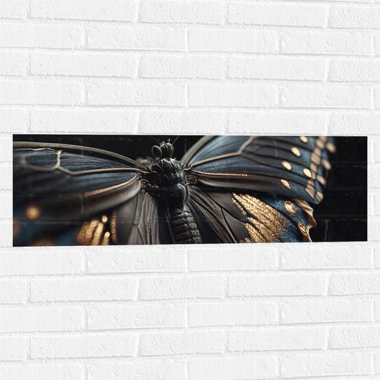 Muursticker - Vlinder met Zwarte Vleugels met Gouden Details - 90x30 cm Foto op Muursticker