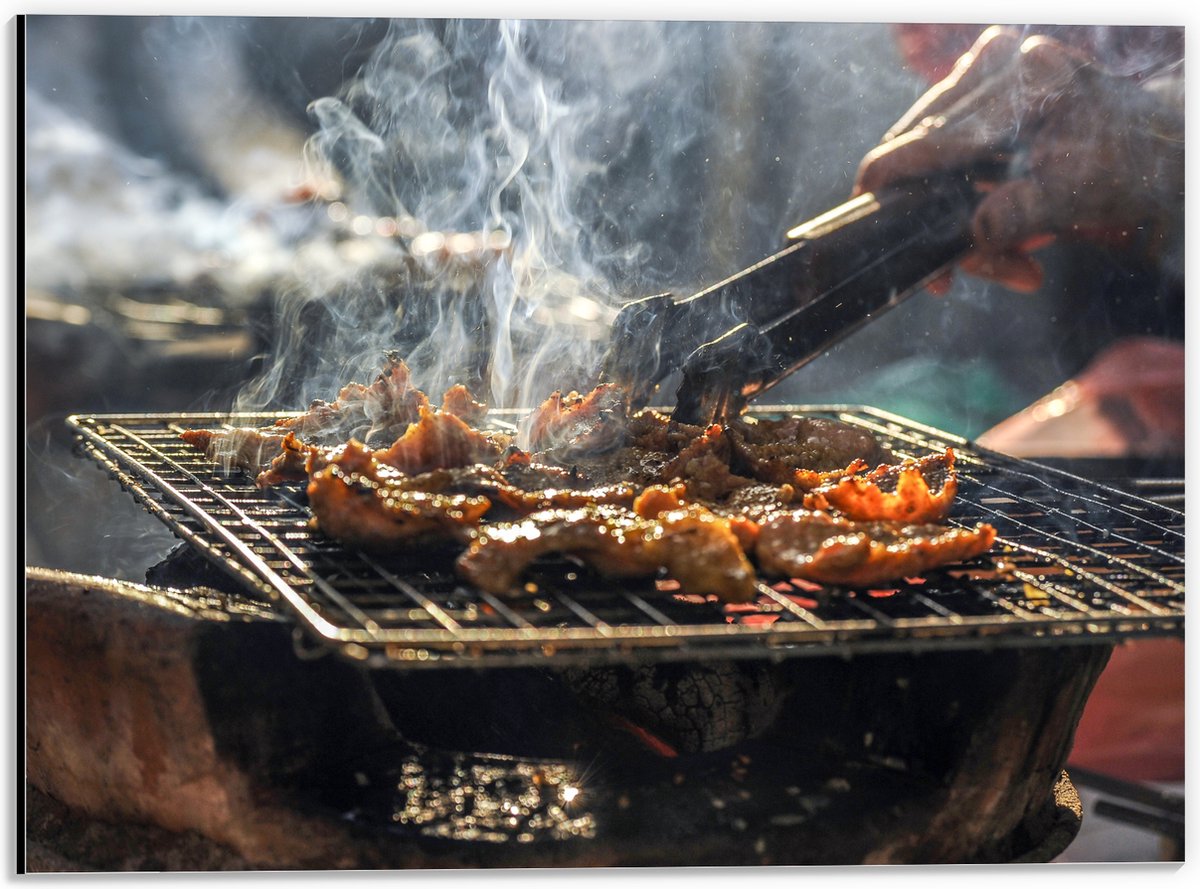 Dibond - Barbecue - Kool - Rook - Tang - Vlees - Bakken - Eten - Buiten - 40x30 cm Foto op