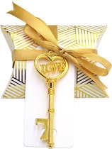 50 stks Hartvorm met LOVE Bruiloft Cadeau Souvenir Set met Vintage Sleutel Flesopeners,Bonbondoos,Bedankt Label,Frans Lint (Antiek Goud)