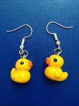 Badeendjes oorbellen - Handgemaakt - 3 Centimeter - Geel, zilverkleurig - Damesdingetjes