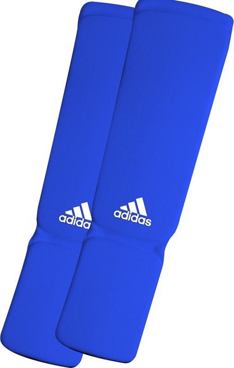 Protège tibia Adidas disponible en taille S-M et L-XL