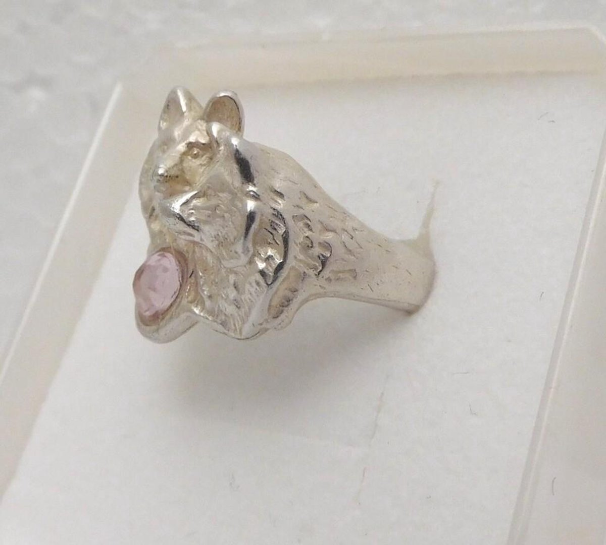 Unieke ring met hondjes