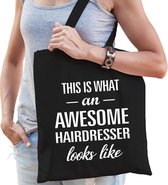 Awesome hairdresser / geweldige kapster cadeau katoenen tas zwart voor dames - kado tas /  beroepen / tasje / shopper