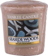 Yankee Candle - Seaside Woods ( přímořská dřeva ) - Aromatická votivní svíčka