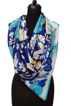 ThannaPhum luxe zijden sjaal - Blauw wit met bloemen 100 x 100 cm