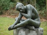 Tuinbeeld - bronzen beeld - Slapende naakte vrouw - 59 cm hoog