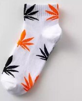 Wiet enkelsokken - Cannabis enkelsokken - Wietsokken - Cannabissokken -  wit-zwart-oranje - Unisex Enkelsokken - Maat 36-45