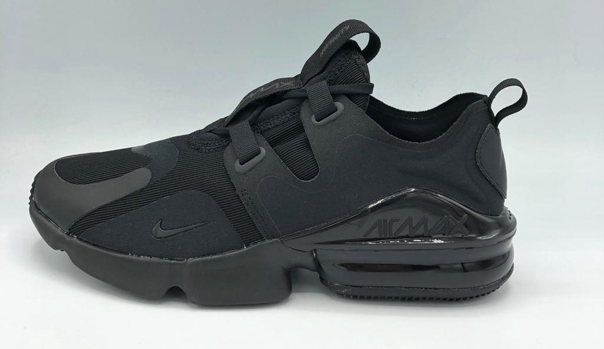 nike air max infinity zwart