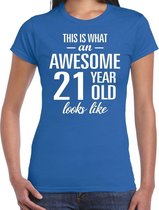 Awesome 21 year / 21 jaar cadeau t-shirt blauw dames M