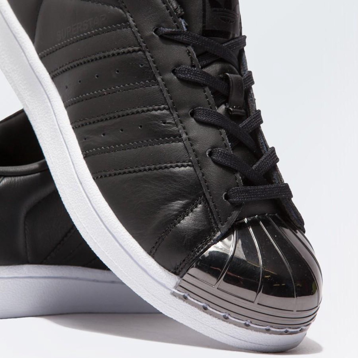 adidas Metal Toe Sneakers Sneakers - Maat 38 - Vrouwen - zwart/zilver | bol.com
