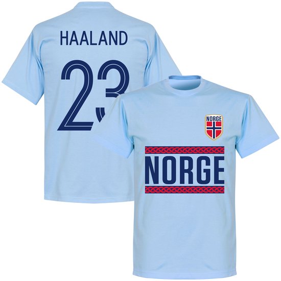 Lichtblauwe Noorwegen Haaland 23 shirt met "NORGE" op de voorkant en het Noorse vlaglogo.