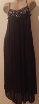Dames nachtjurk met dunne schouderbandjes one size 36-50 zwart