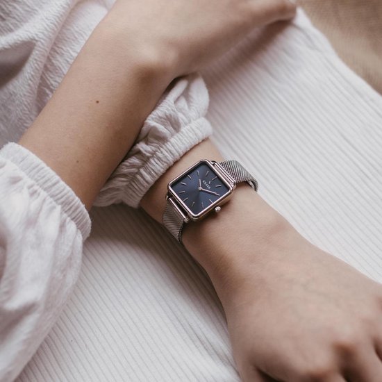 KRAEK Hailey Zilver Blauw 28 mm Dames Horloge Zilver mesh horlogebandje Vierkant. bol