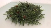 Kerststuk - kleine kersttakjes - Groen - Dennenappels