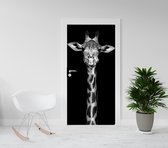 deursticker - deurposter - Giraffe - zwarte achtergrond -201,5 x 93 cm - ook andere maten