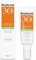 Bol.com Biodermal Zonnebrand - Matterende Zonnefluïde voor het gezicht SPF 30 - 40ml - Voorkomt glimmen en puistjes aanbieding