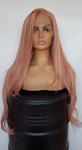 Luxe pruik - dames - licht roze - lang haar - stijl - lacefront - krullen en stijlen tot wel 160 graden- handgeknoopt-