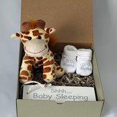 Minibox mini Girafje, kraamcadeau jongen, meisje, cadeau babyshower, baby slofjes