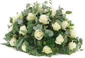 WishFlowers Nusakan | bloemstuk | rouwboeket | rouwstuk | uitvaartbloemen.
