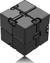Creartix - Infinite Magic Cube - Friemelkubus - Infinity Cube - Fidget gadget - Anti stress Fidget Spinner - Stress verlichtend - Fidget Toys - Zwart/Rood