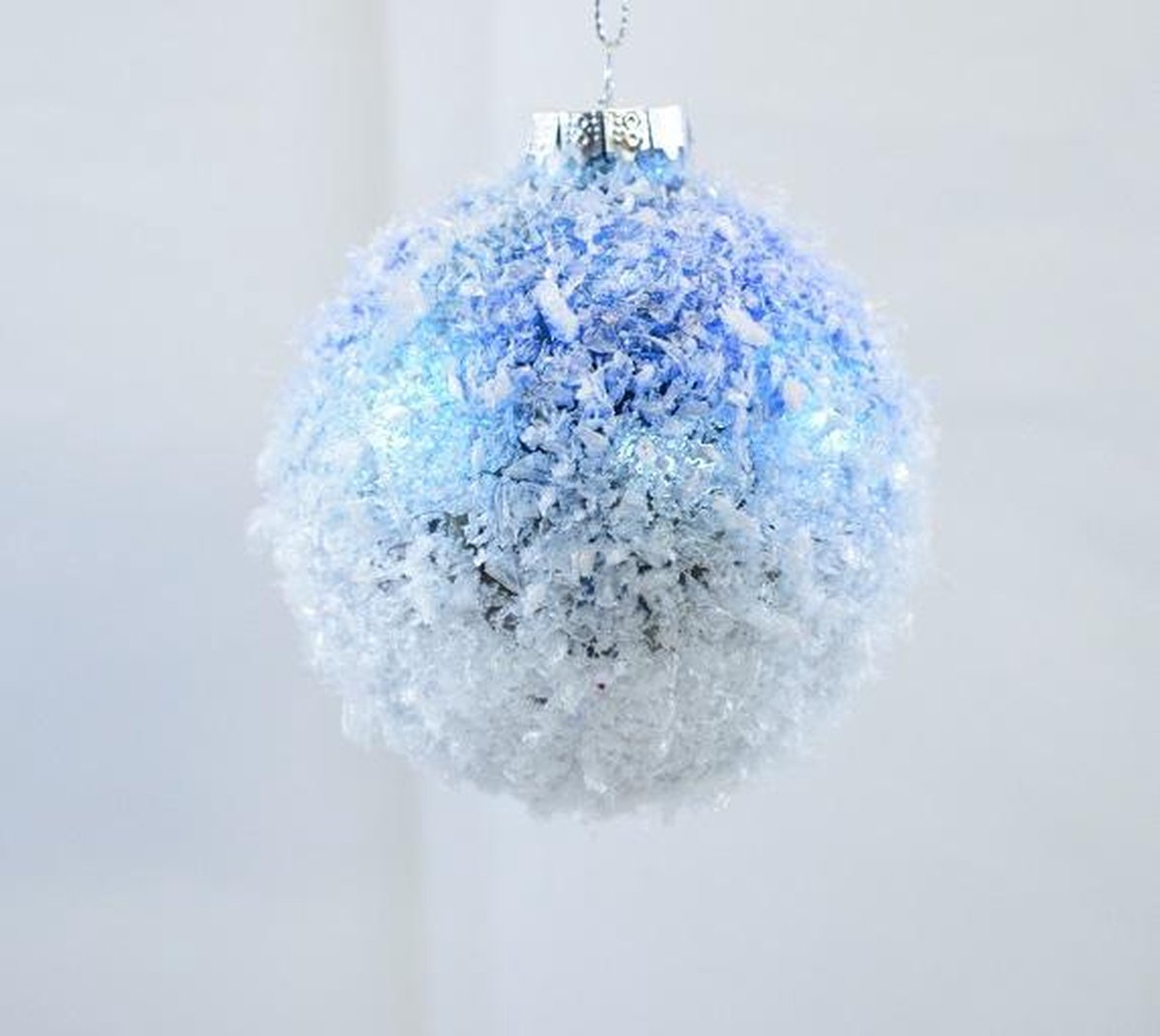 Kerstbal glas blauw/zilver/wit 8cm (2 doosjes á 3 stuks)