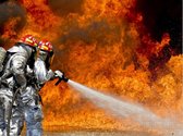 Brandweerlieden Blussen Brand - Lastige Puzzel 500 Stukjes | Brand - Vlammen - Brandweer