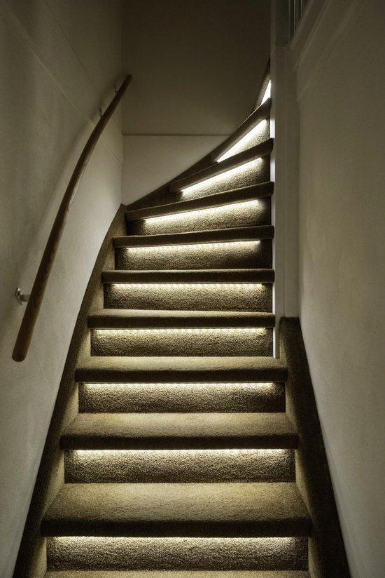 Éclairage d'escalier à LED avec détecteur de mouvement - 2700k - pour  escalier avec... | bol