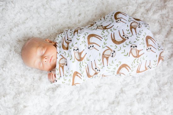 Lulujo swaddle 100% katoen 120x120 - Modern Sloth van Lulujo — afbeelding 4