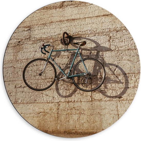 Dibond Wandcirkel - Blauwe Wielrenfiets aan de Muur - 60x60cm Foto op Aluminium Wandcirkel (met ophangsysteem)