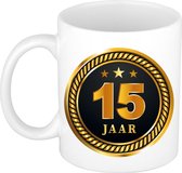 15 jaar jubileum/ verjaardag mok medaille/ embleem zwart goud - Cadeau beker verjaardag, jubileum, 15 jaar in dienst