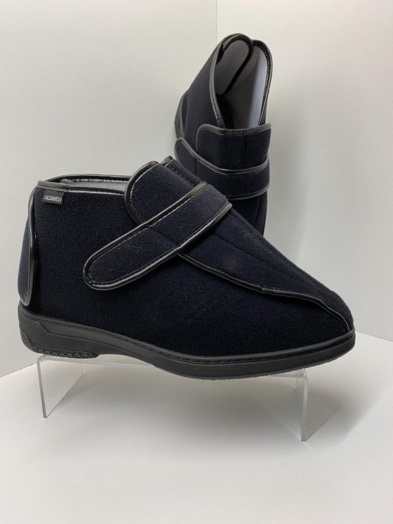 Chaussure CALZAMEDI Slipper Comfort - High - Unsix - modèle DeLuxe SP -  3051 - noir -... | bol.com